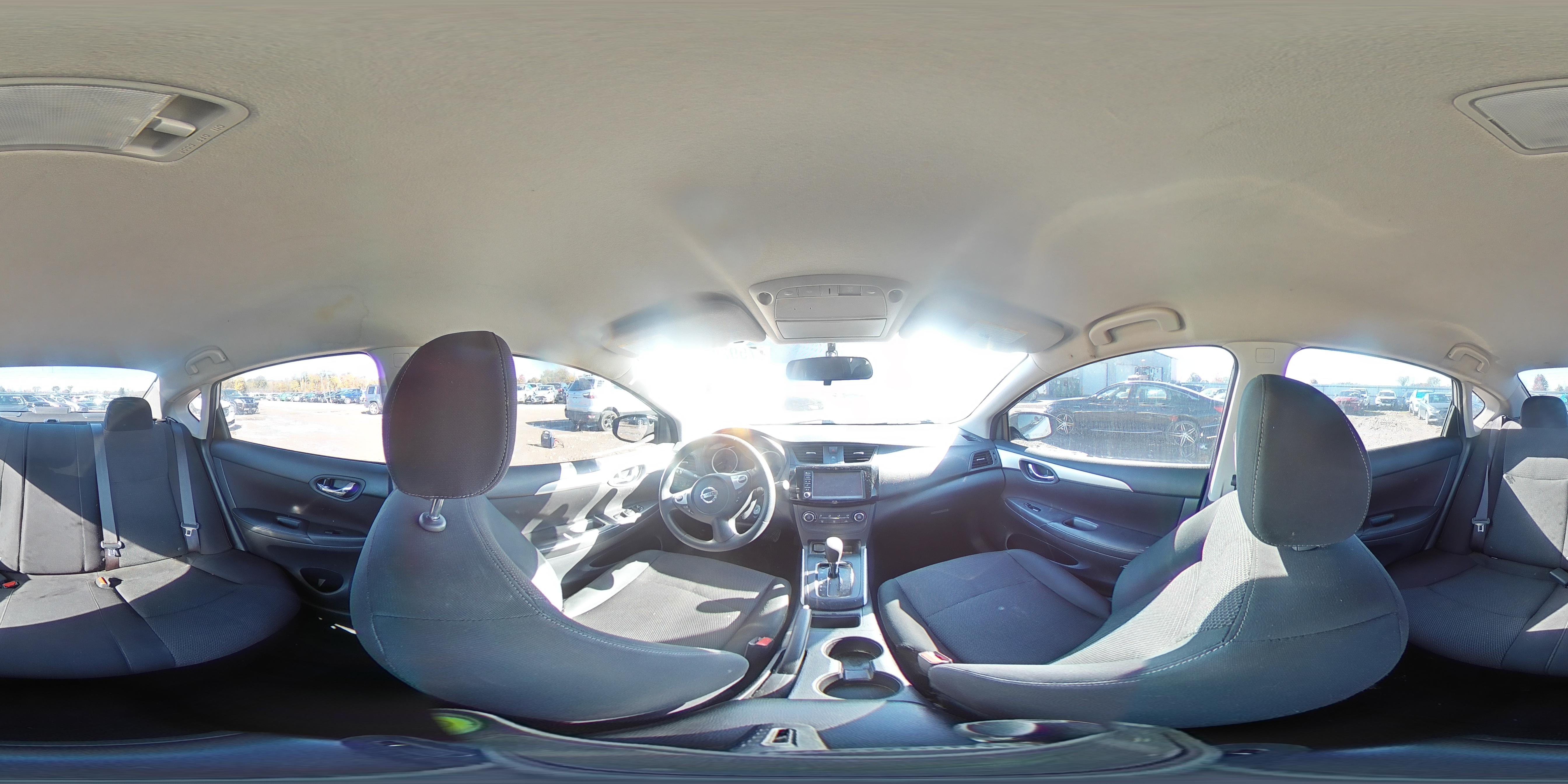 2019 Nissan Sentra - Image 12