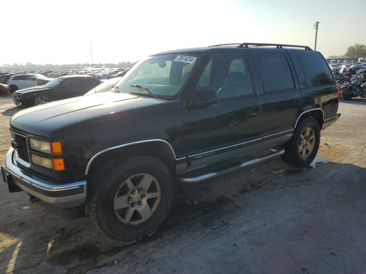 1997 Gmc Yukon  for Sale in Sikeston, MO - Normal Wear