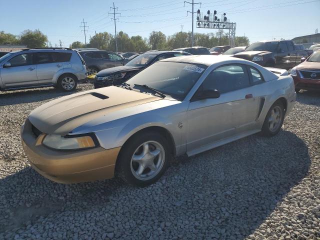 1999 Ford Mustang 