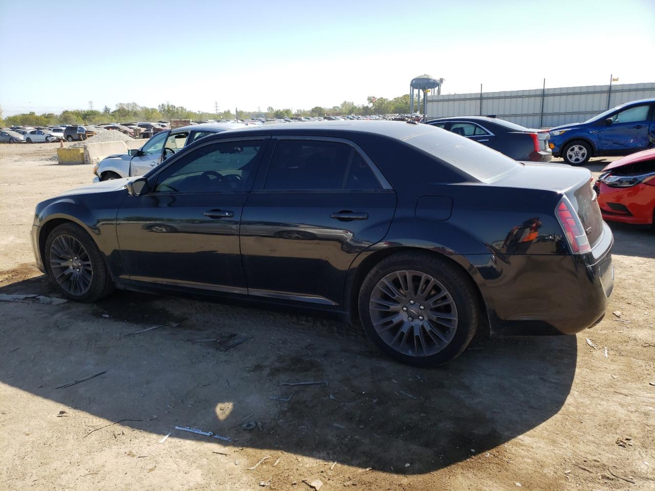 2013 Chrysler 300 - Image 2