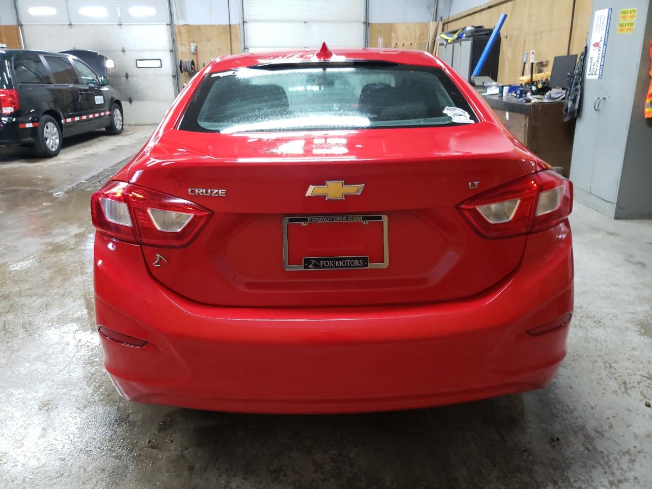 2017 Chevrolet Cruze - Image 6