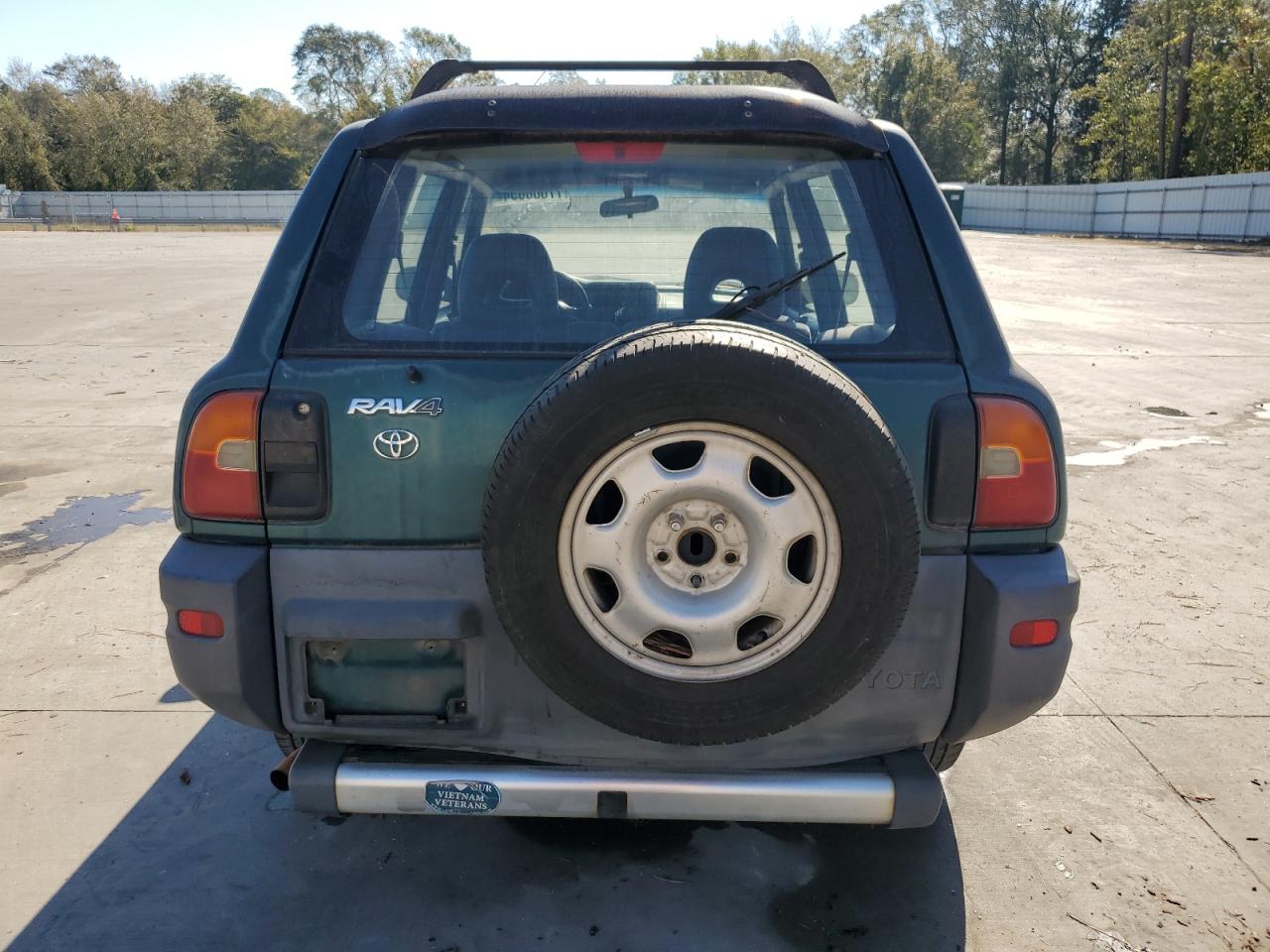 1997 Toyota Rav4 VIN: JT3GP10V1V7024810 Lot: 77008654