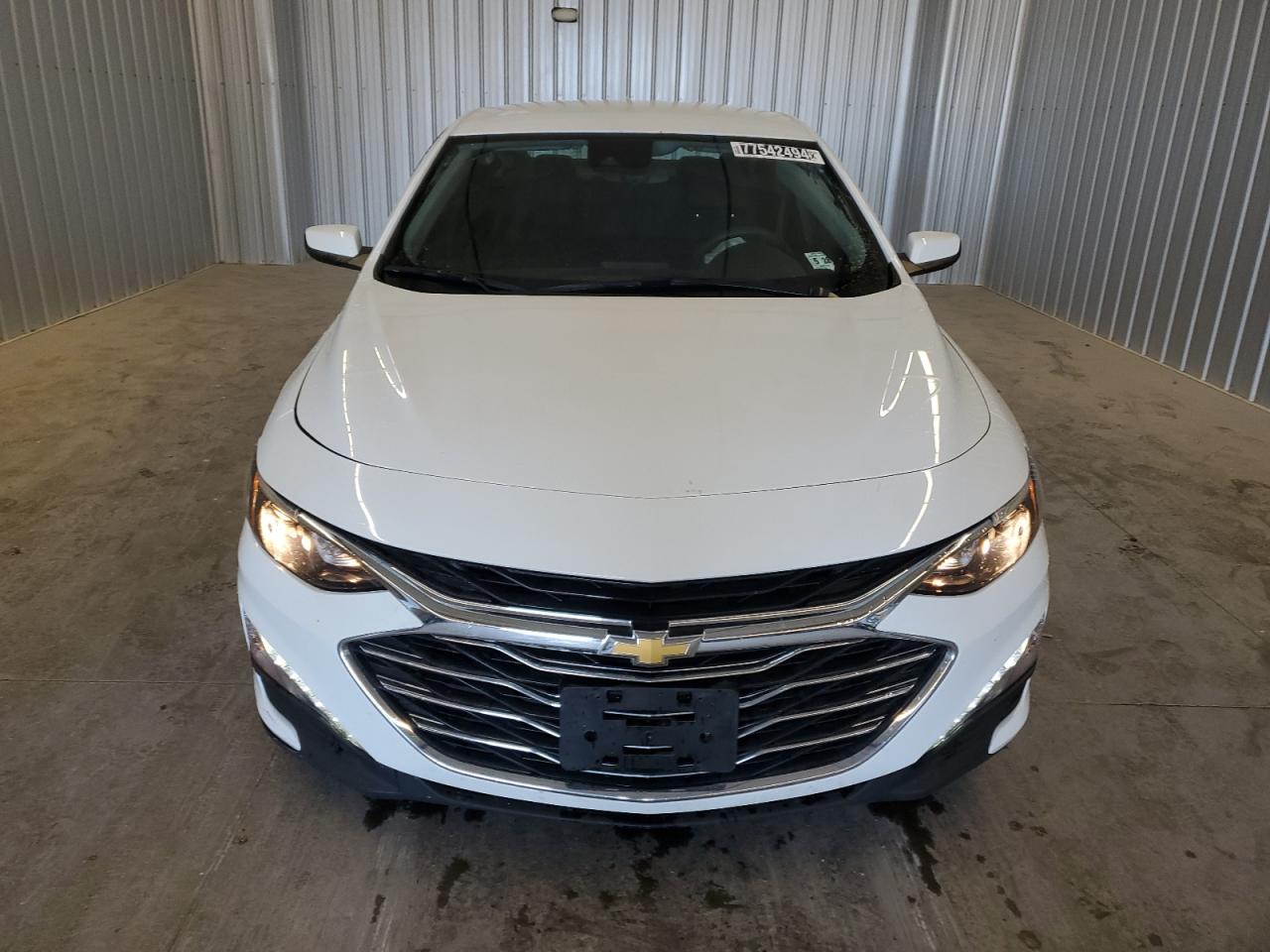 2023 Chevrolet Malibu - Image 5