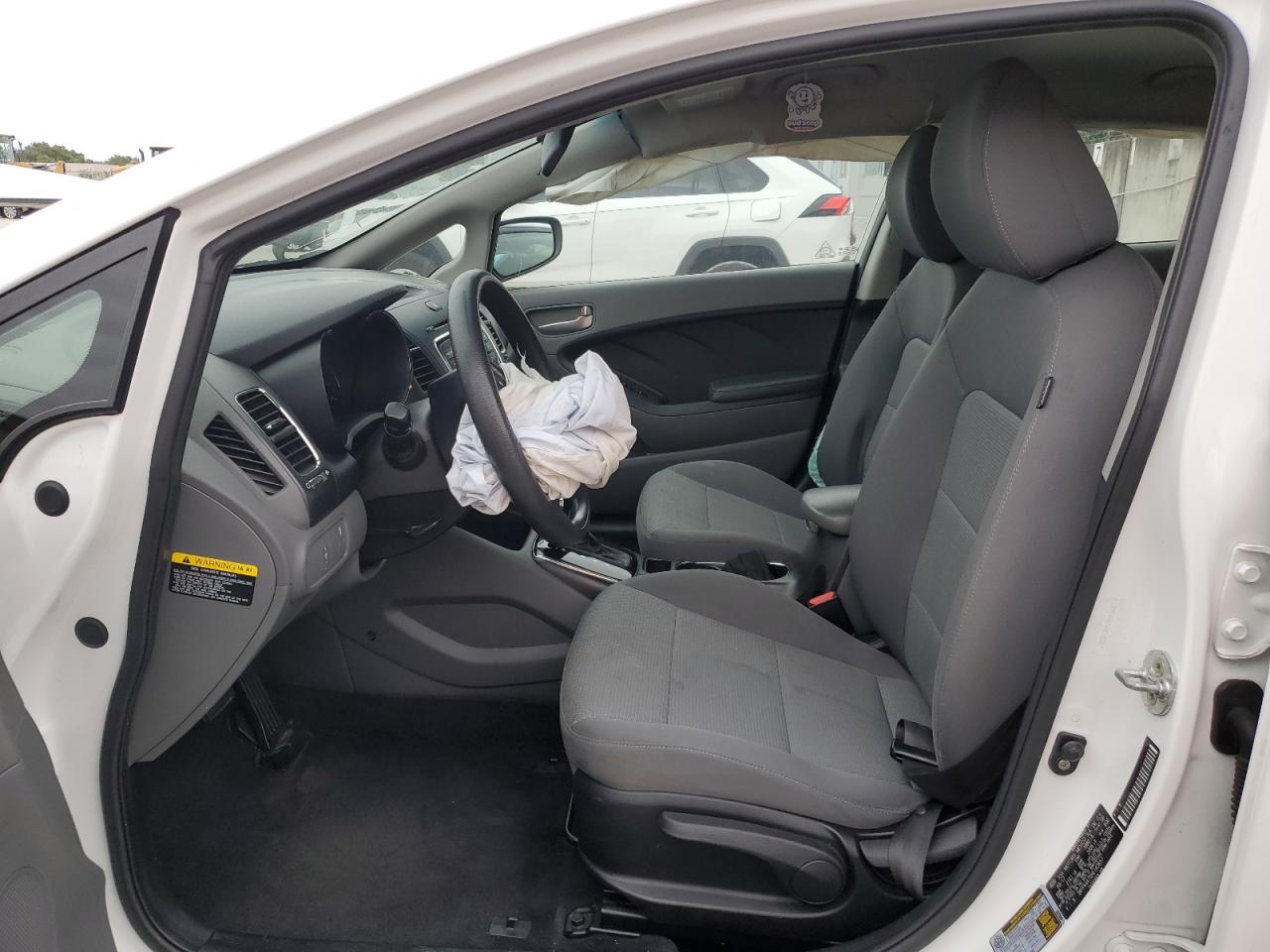 2017 Kia Forte Lx VIN: 3KPFK4A76HE143657 Lot: 76780304