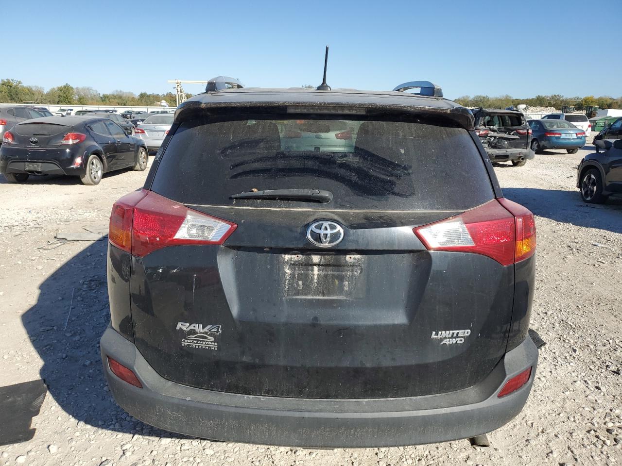 2015 Toyota RAV 4 - Image 6