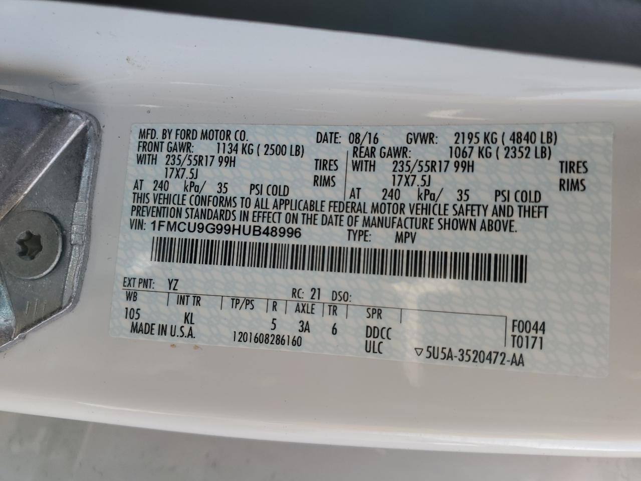 1FMCU9G99HUB48996 2017 Ford Escape Se