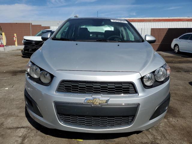  CHEVROLET SONIC 2012 Серебристый