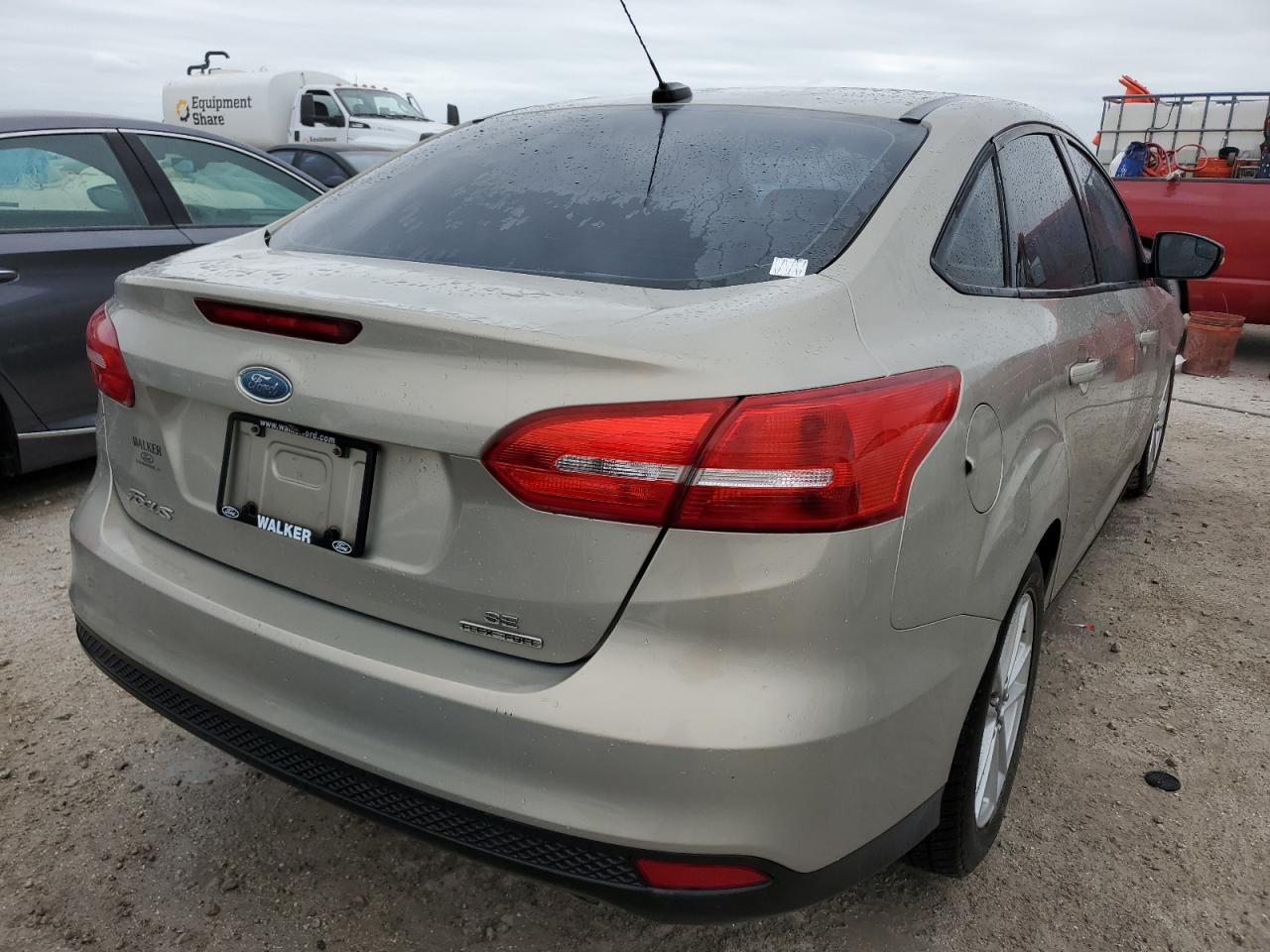 2015 Ford Focus Se VIN: 1FADP3F23FL227932 Lot: 76157464