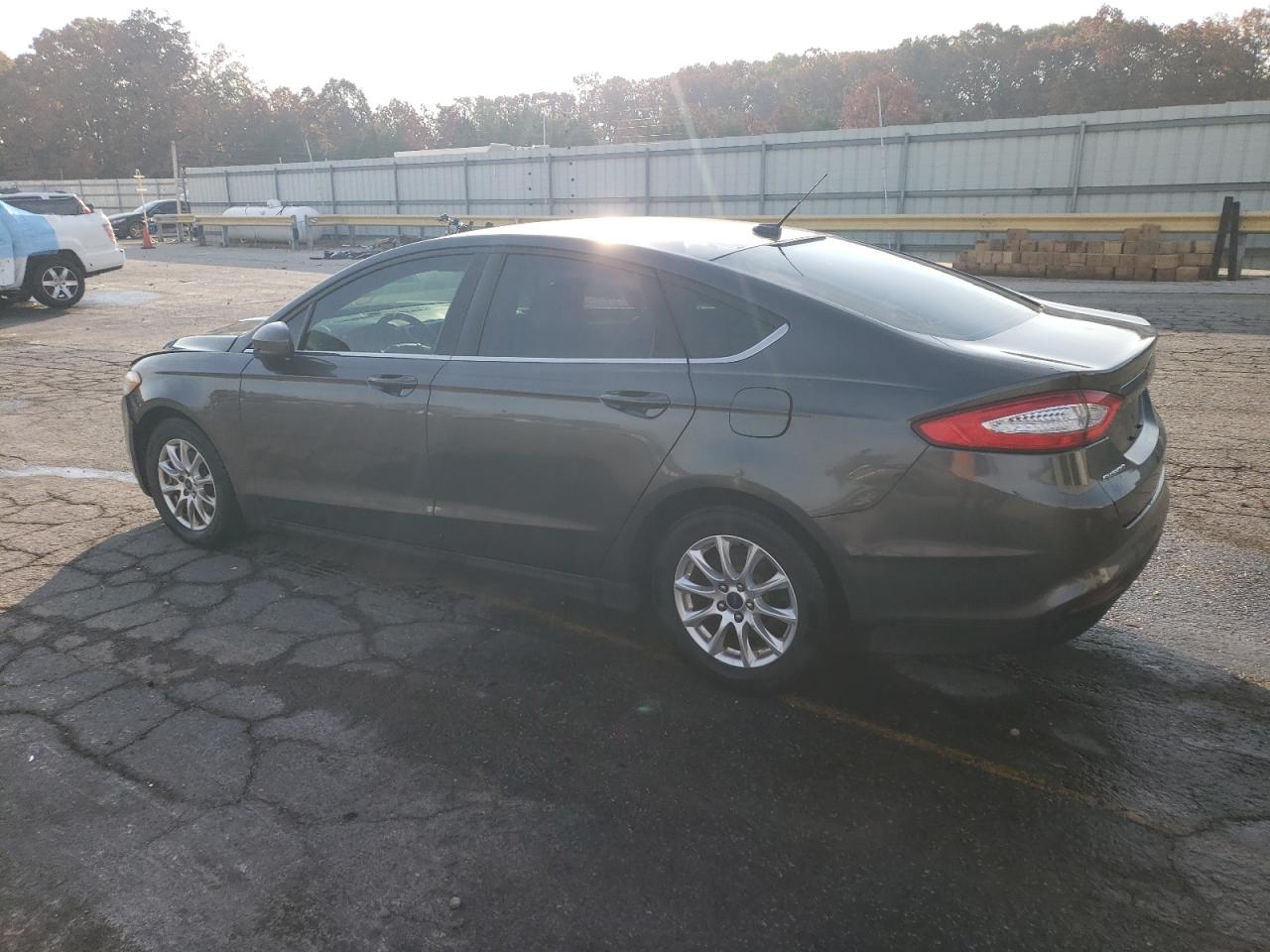2015 Ford Fusion - Image 2