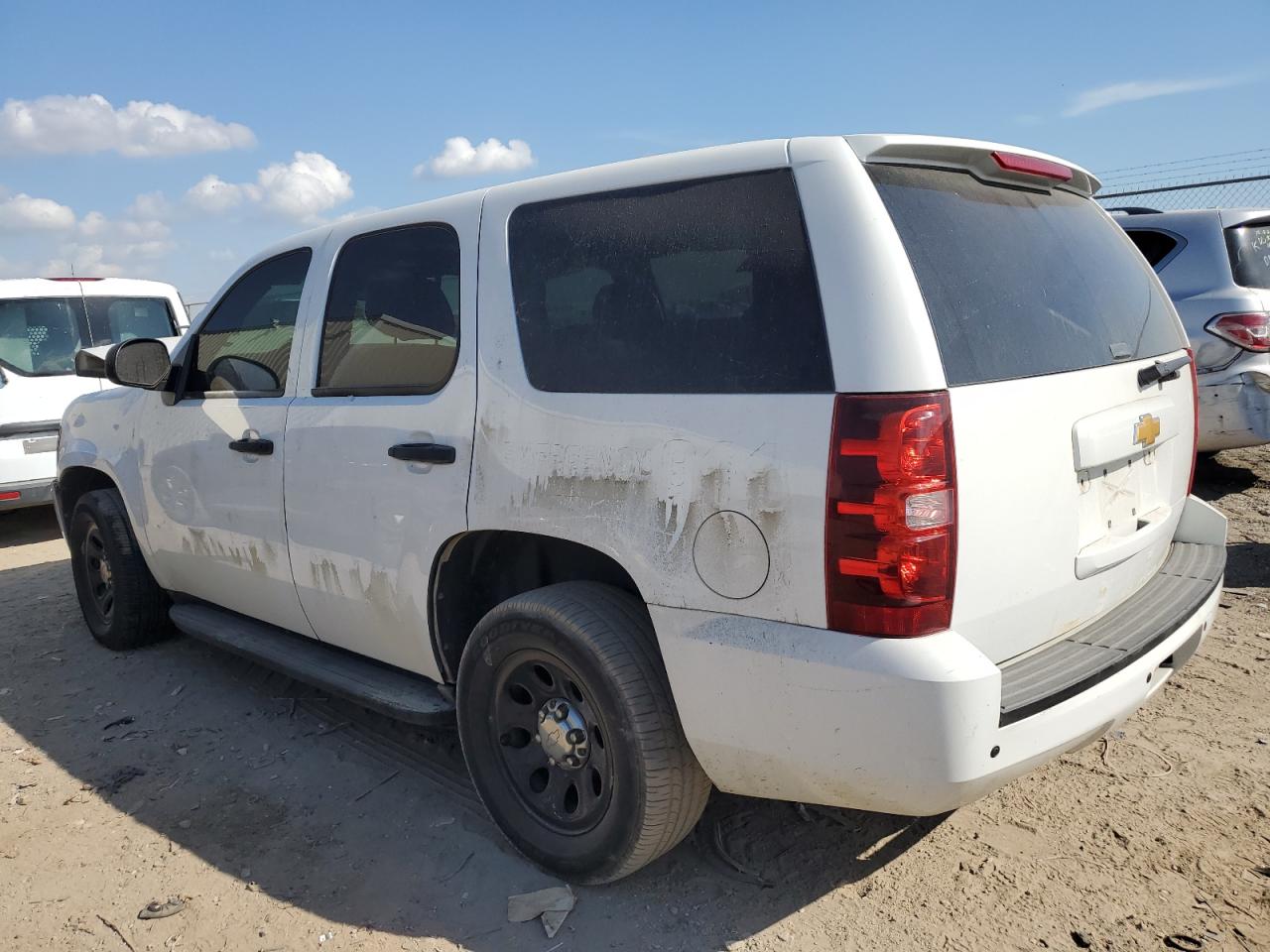 2014 Chevrolet Tahoe - Image 2