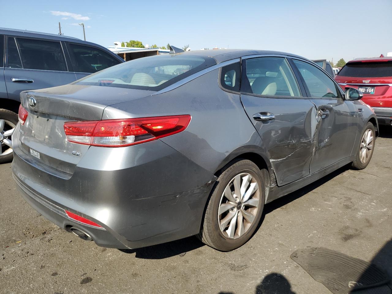 2016 Kia Optima Ex VIN: 5XXGU4L31GG062273 Lot: 75456834