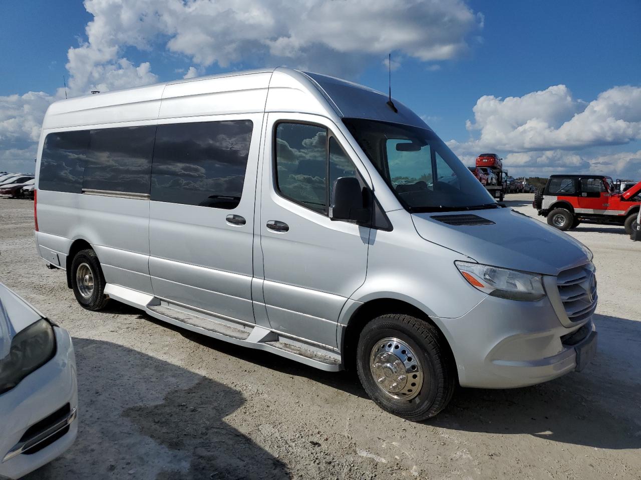 2019 Mercedes-Benz Sprinter - Image 4