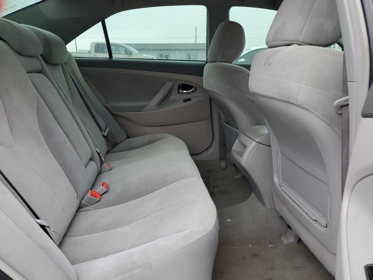 2008 Toyota Camry - Image 10