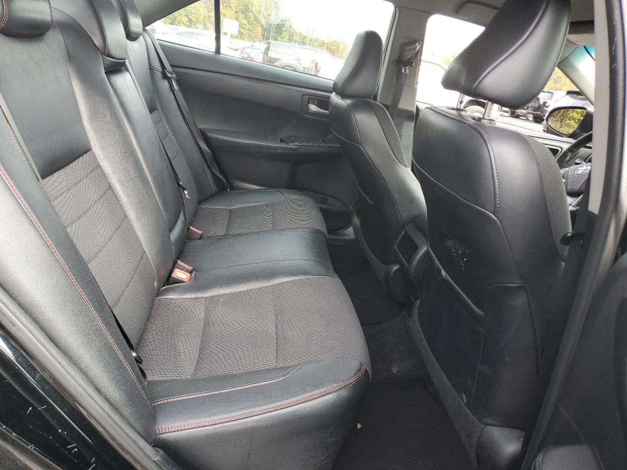 2017 Toyota Camry - Image 10