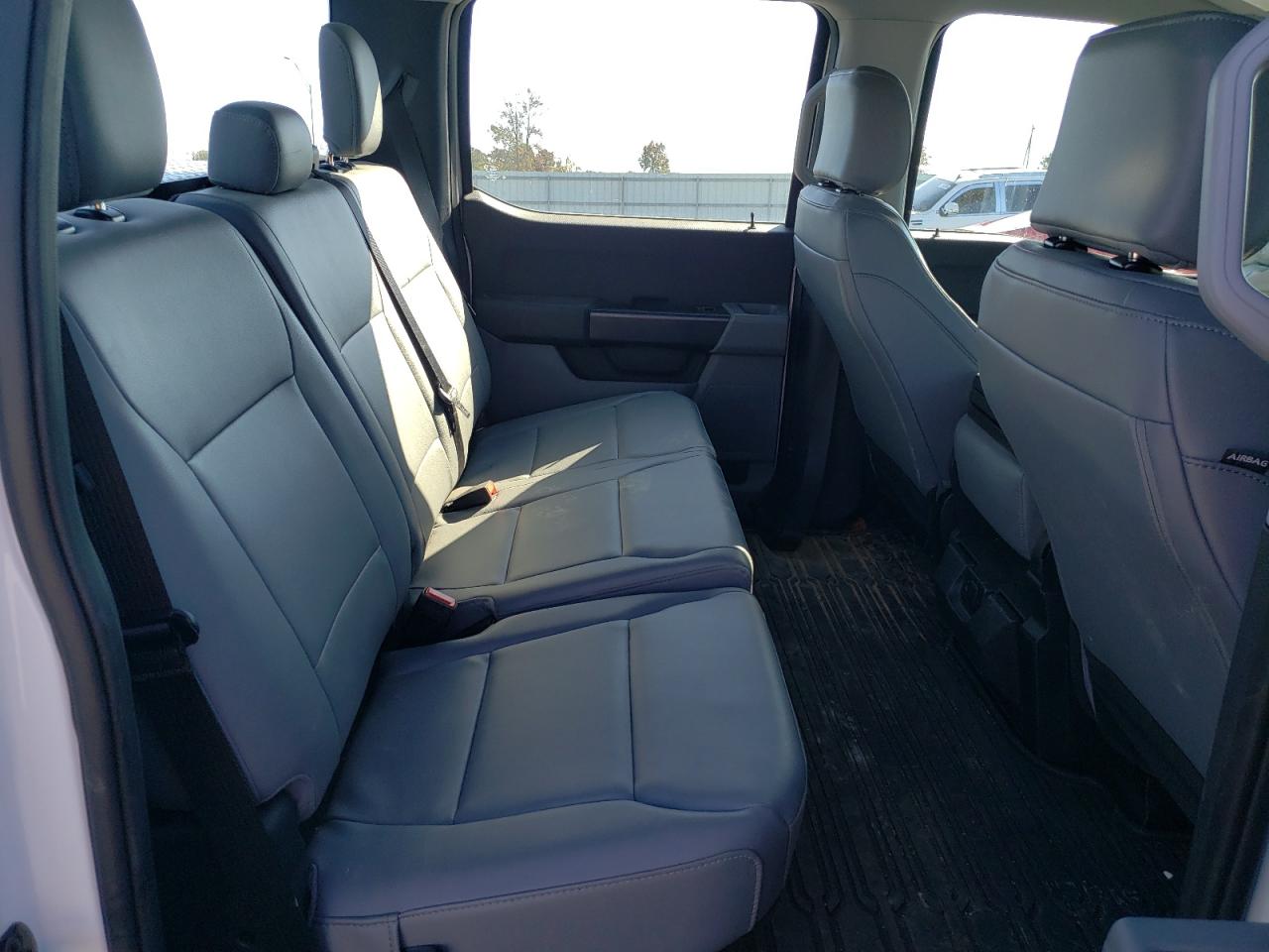 2023 Ford F-150 - Image 10