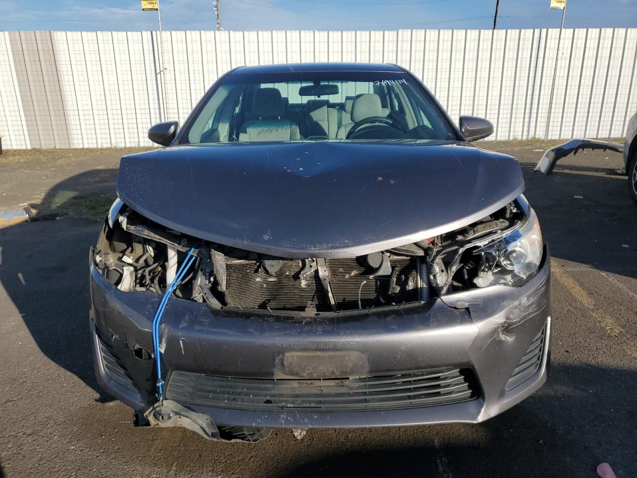 2014 Toyota Camry - Image 5