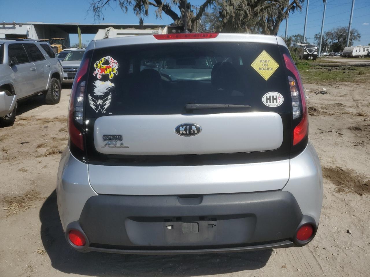 KNDJN2A24G7821833 2016 Kia Soul