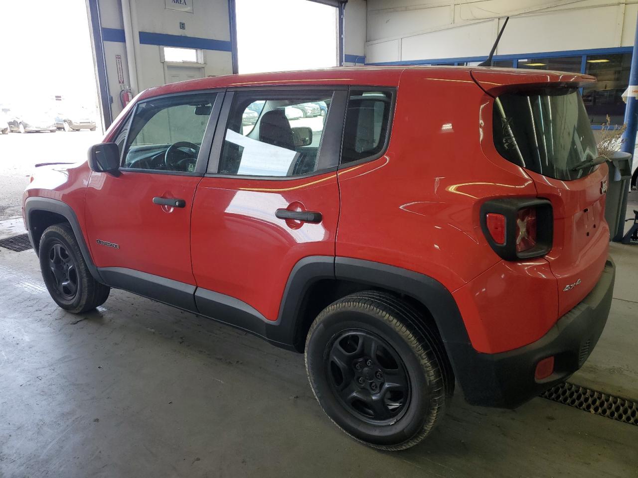 2015 Jeep Renegade - Image 2