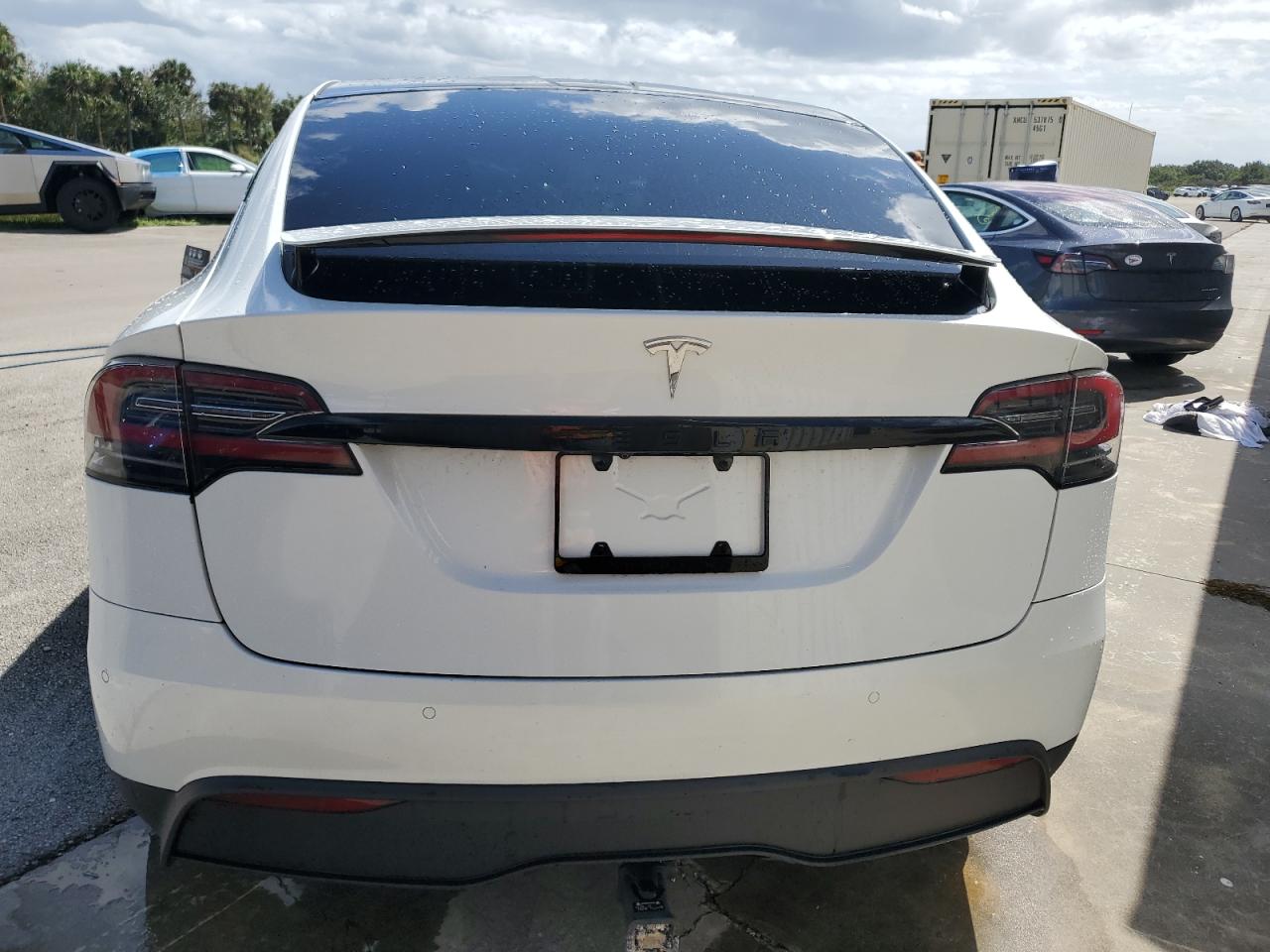 2022 Tesla Model X VIN: 7SAXCBE50NF326981 Lot: 74288504