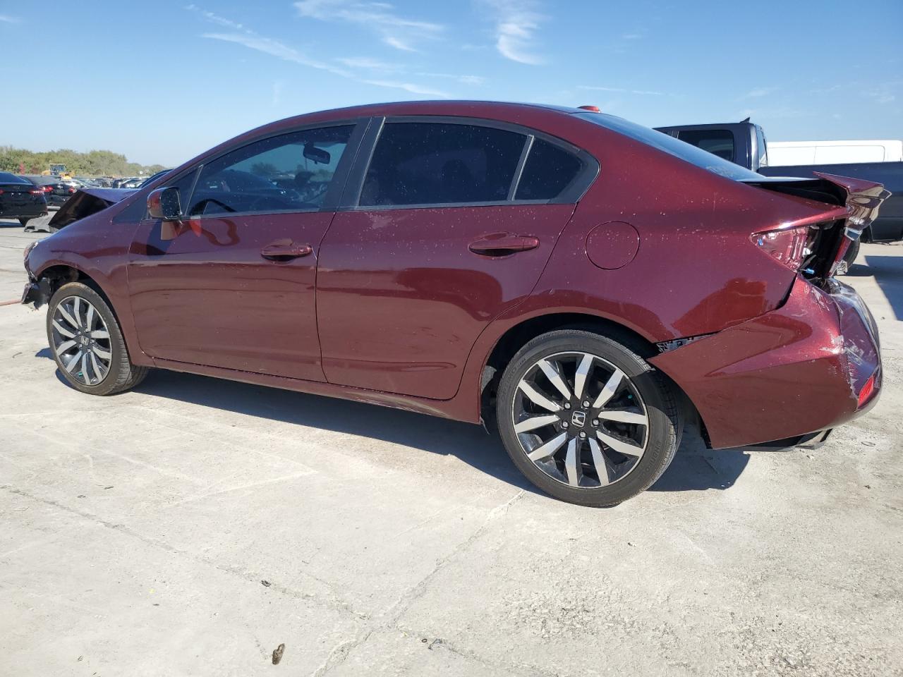 VIN 19XFB2F91FE023163 2015 HONDA CIVIC no.2