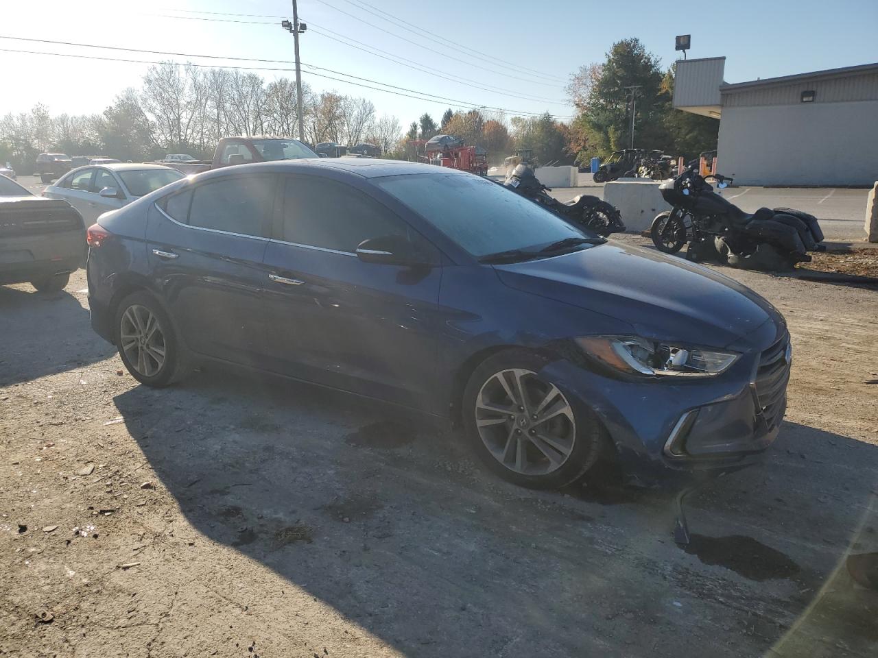 2017 Hyundai Elantra - Image 4