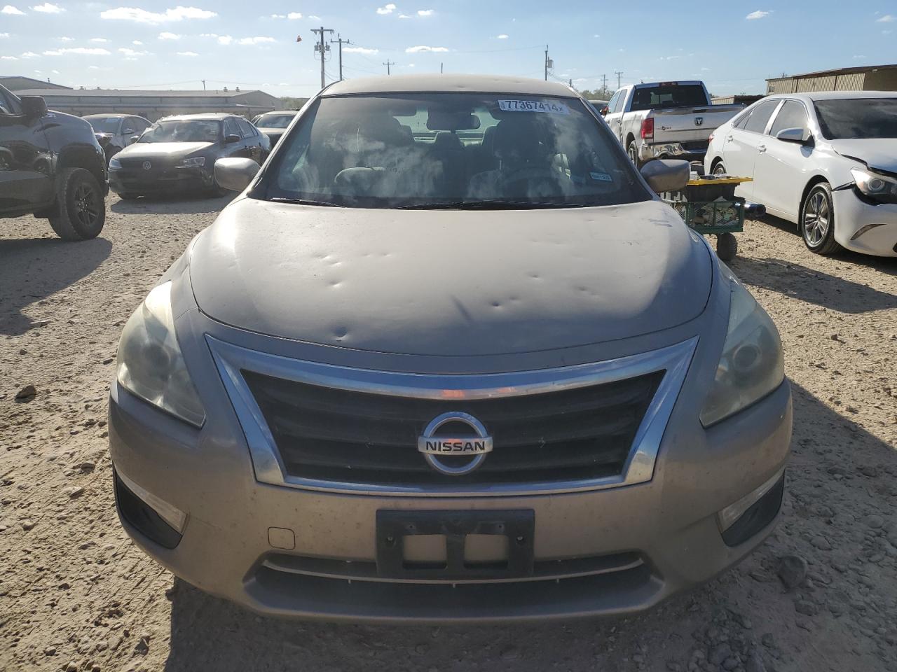 2015 Nissan Altima - Image 5