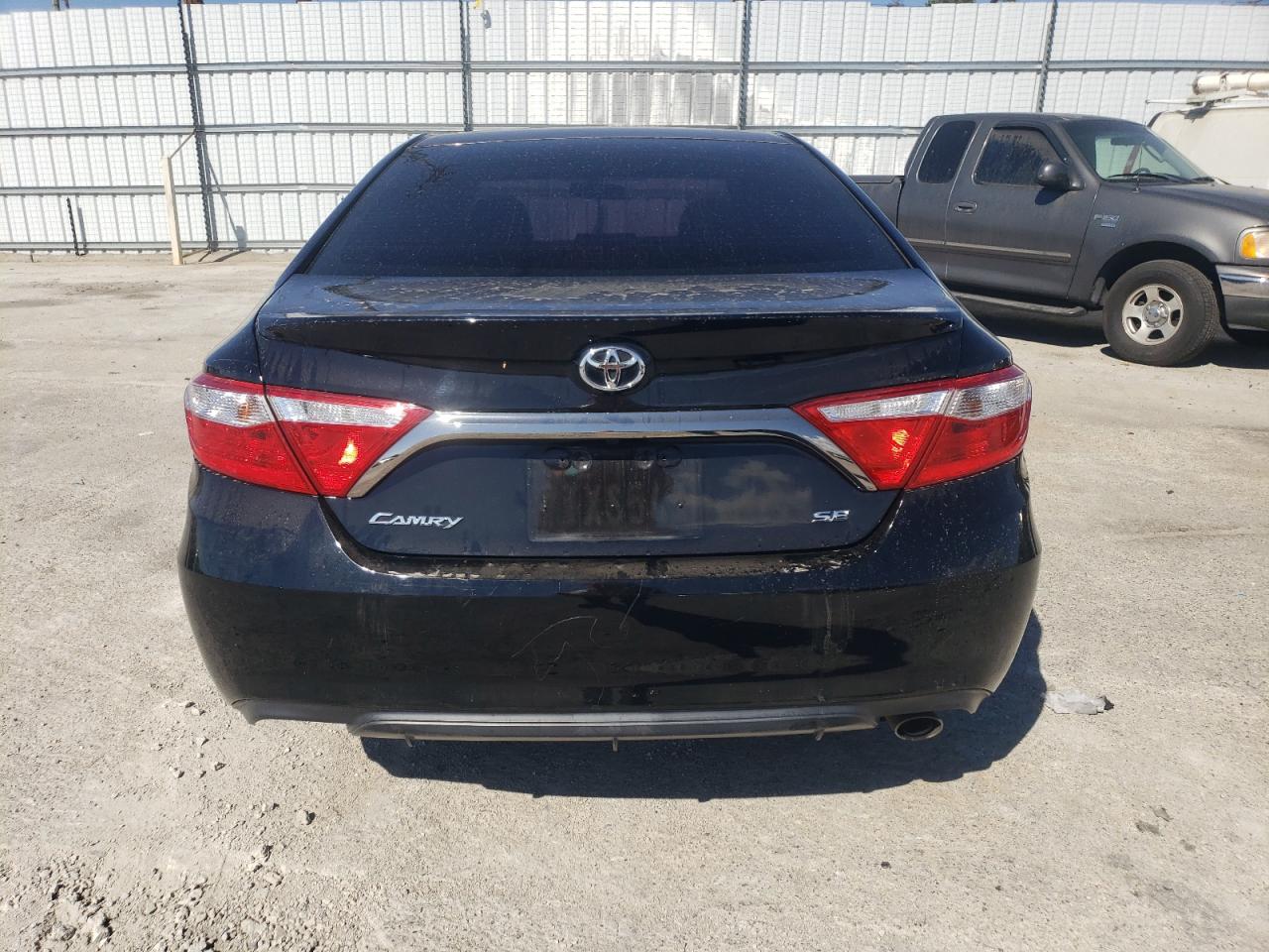 2016 Toyota Camry Le VIN: 4T1BF1FK1GU615371 Lot: 78101234