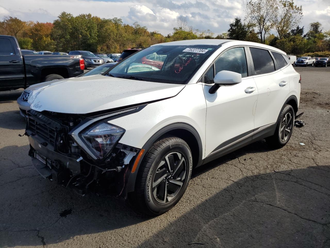 2023 Kia Sportage - Image 1
