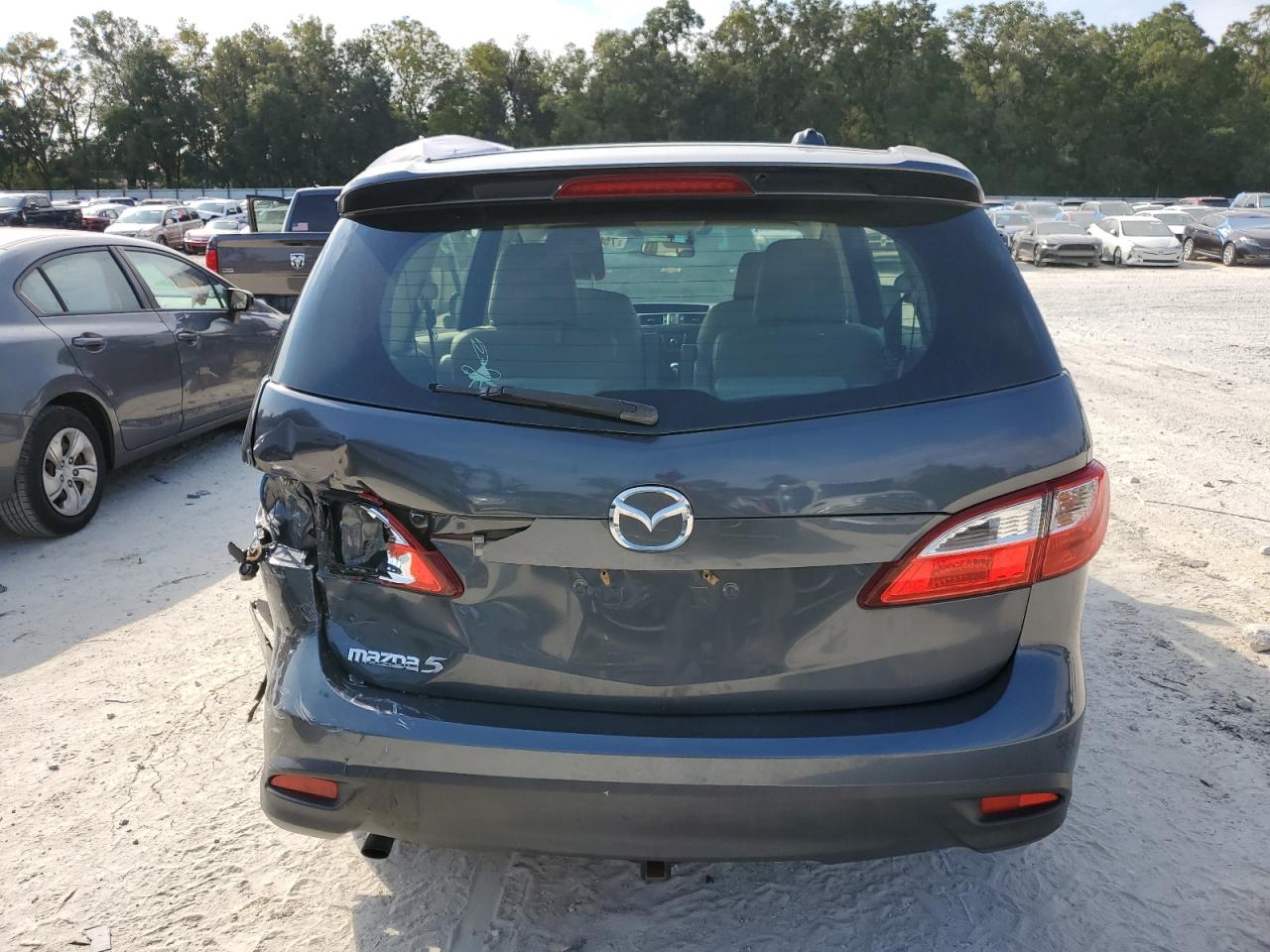 JM1CW2DLXC0128553 2012 Mazda 5