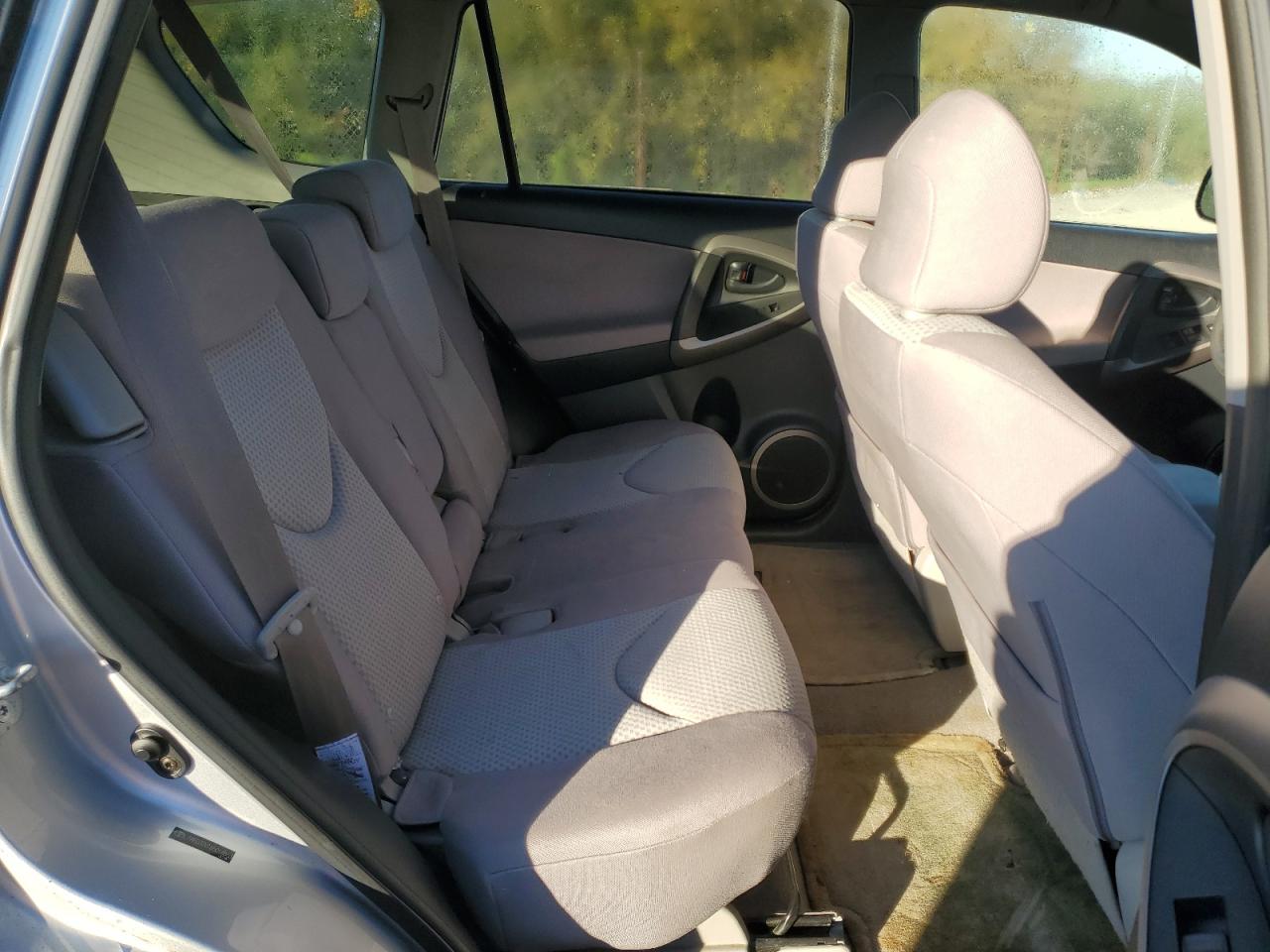 2006 Toyota RAV 4 - Image 11