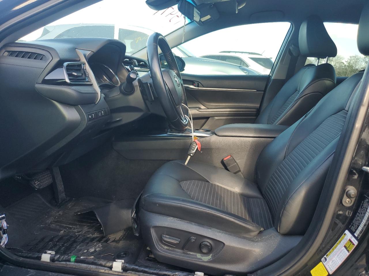2020 Toyota Camry - Image 7
