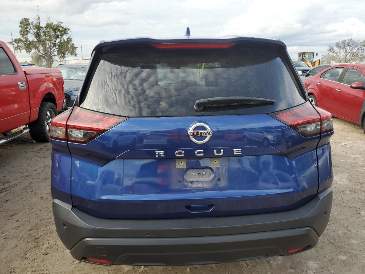 2021 Nissan Rogue S VIN: JN8AT3AAXMW001992 Lot: 74783364