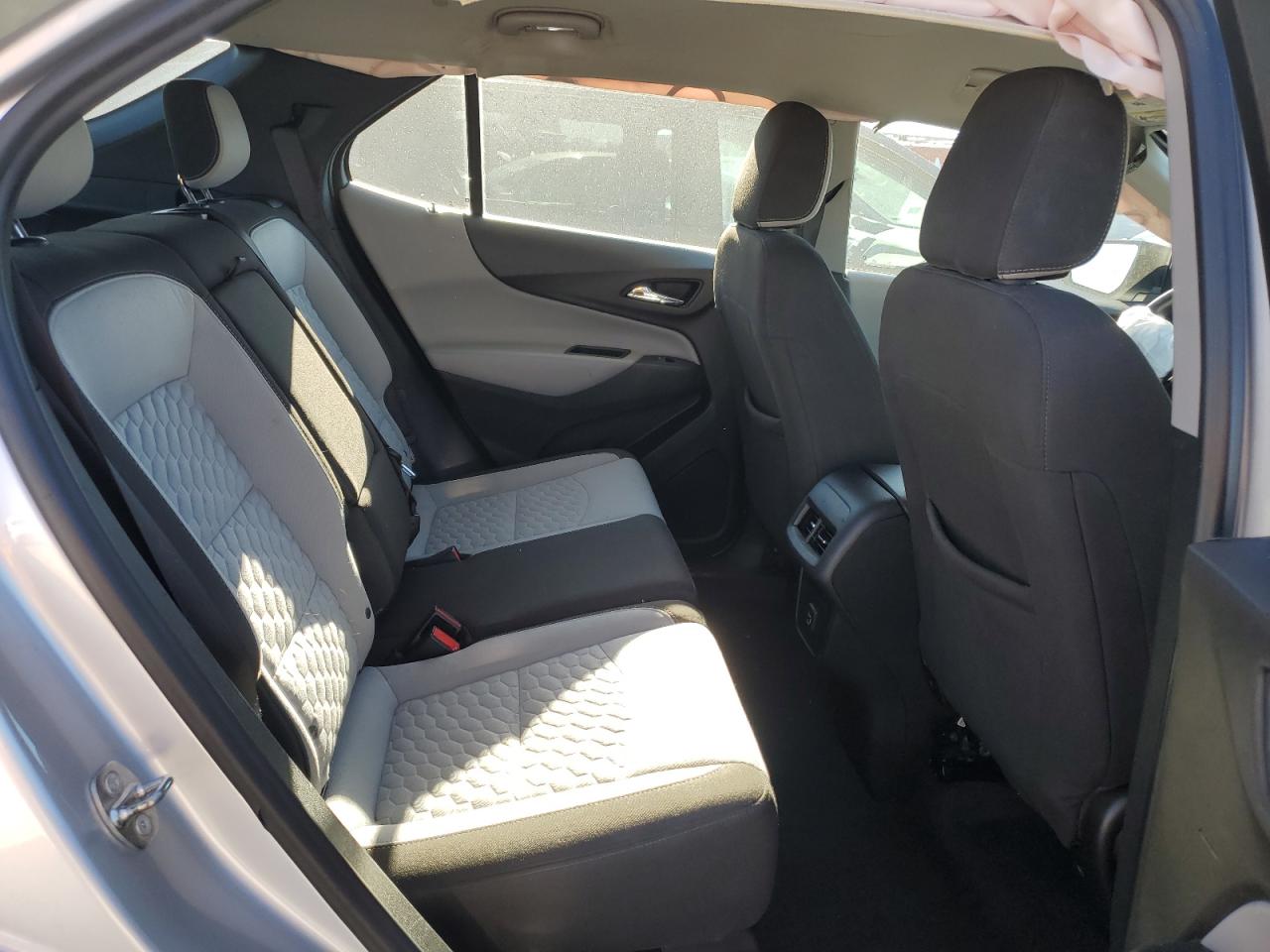 2019 Chevrolet Equinox Ls VIN: 3GNAXSEV4KS518907 Lot: 76742274