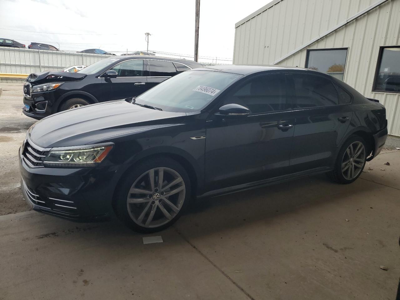 VIN 1VWAA7A35JC028506 2018 VOLKSWAGEN PASSAT no.1