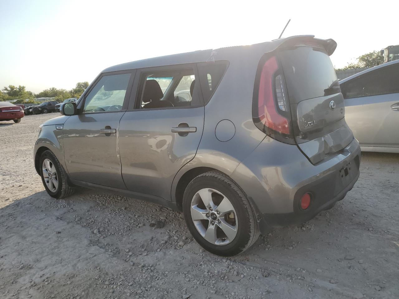 2018 Kia Soul - Image 2