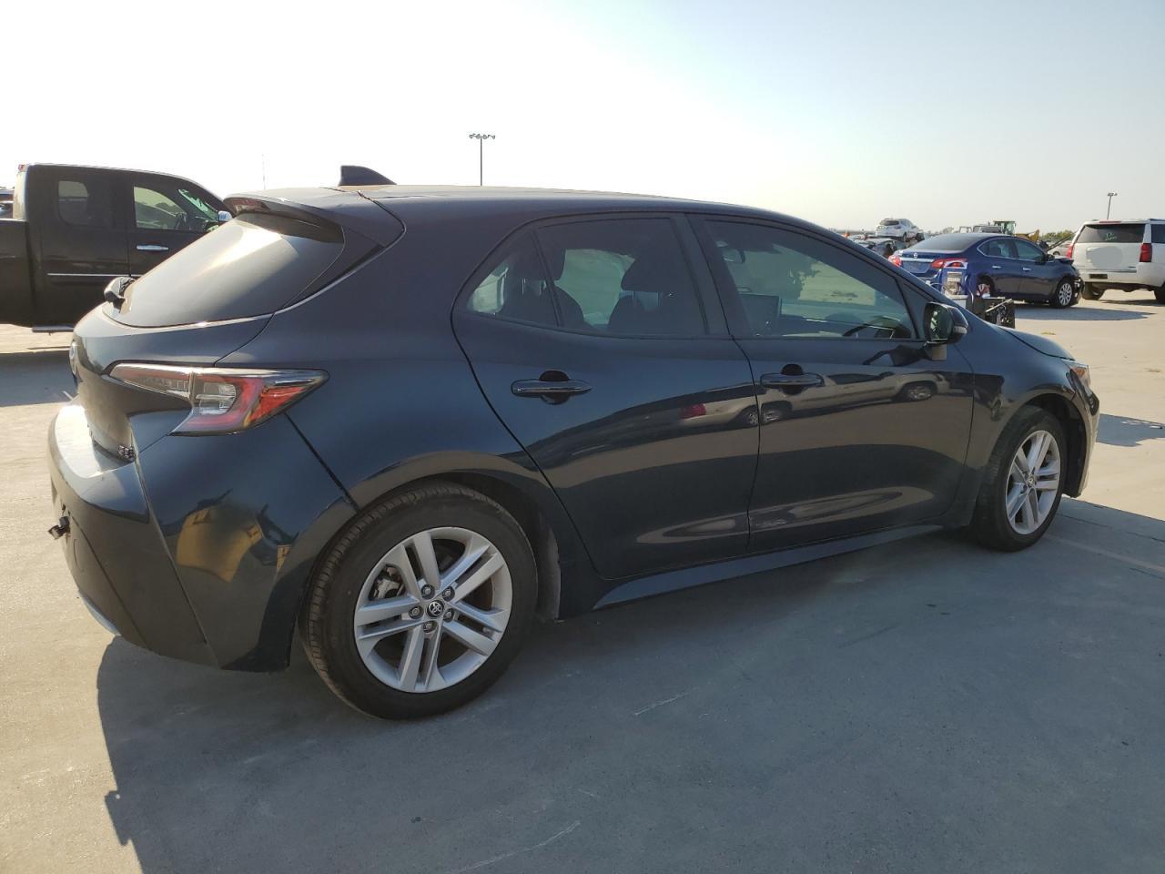 2022 Toyota Corolla - Image 3