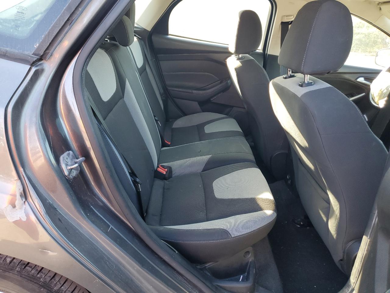 2012 Ford Focus - Image 11