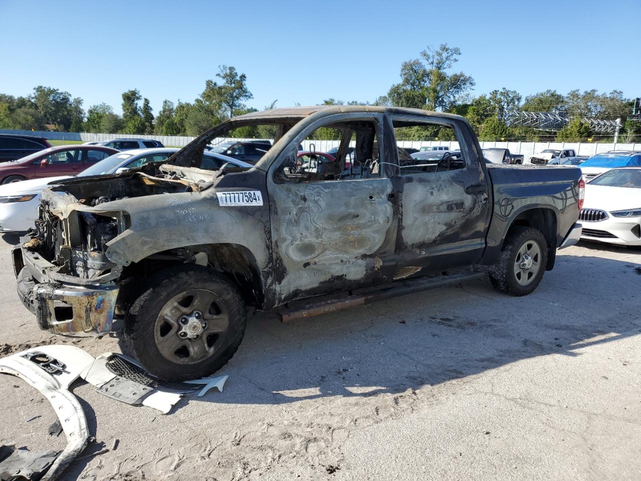 2018 Toyota Tundra - Image 1