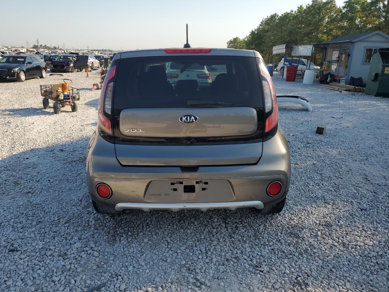 KNDJP3A58J7539793 2018 Kia Soul +