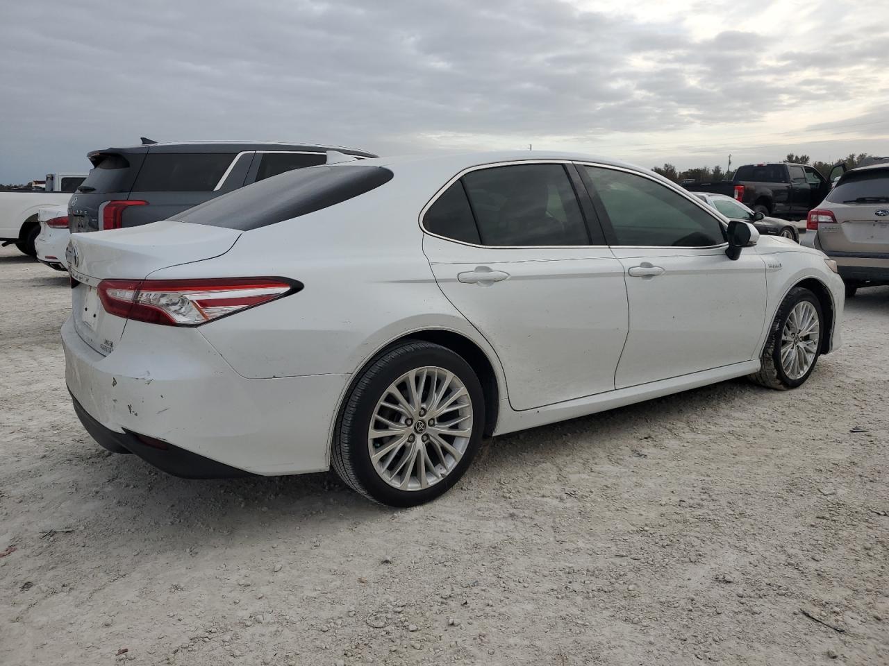 2020 Toyota Camry - Image 3