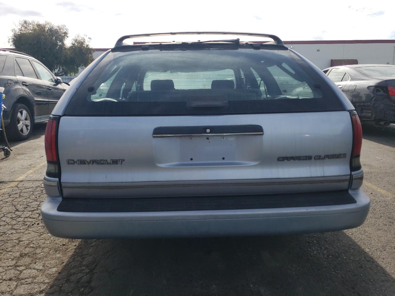 1994 Chevrolet Caprice Classic VIN: 1G1BL82P8RR181164 Lot: 77995384