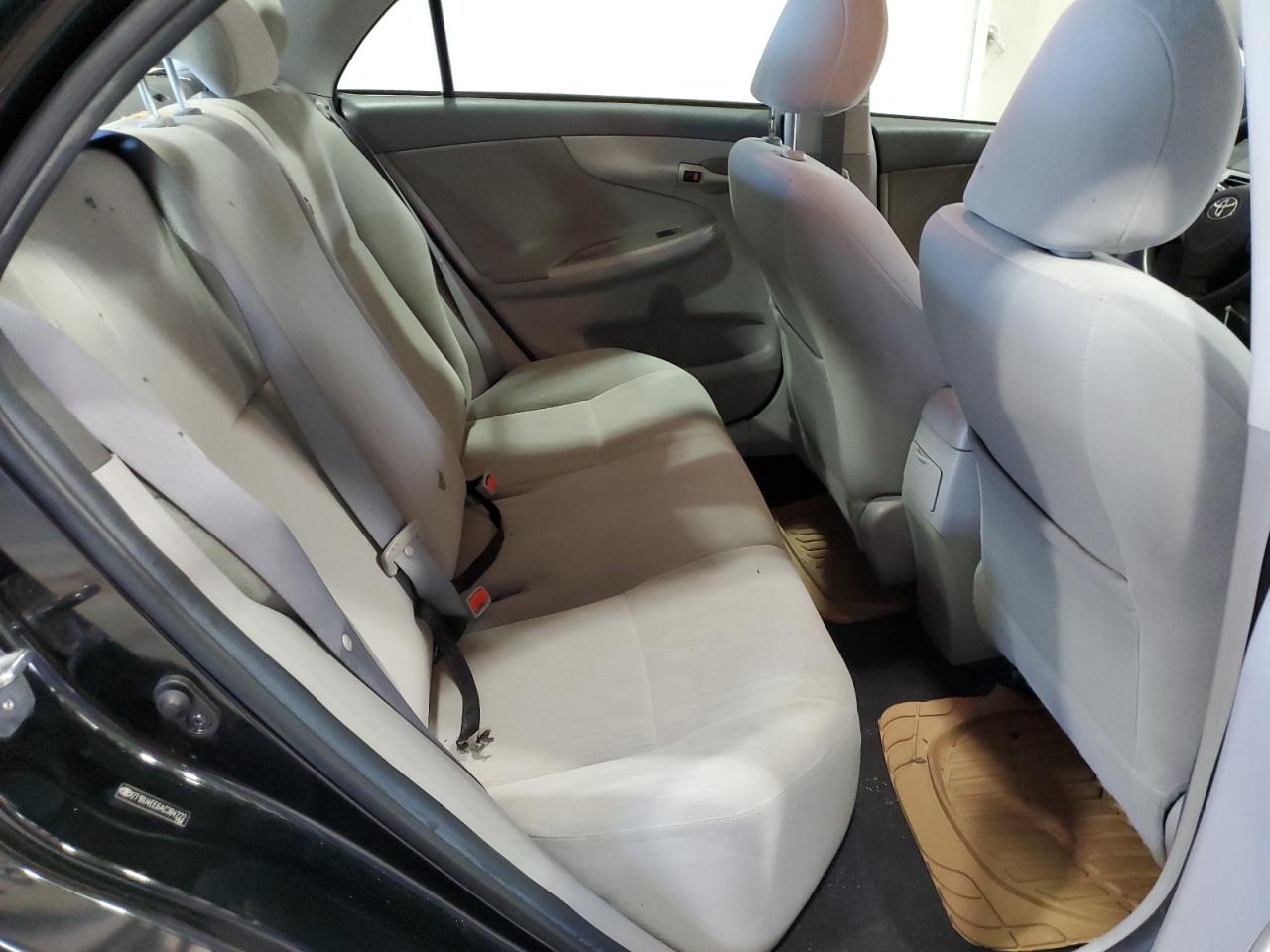 2010 Toyota Corolla Base VIN: 2T1BU4EE6AC384222 Lot: 75460214