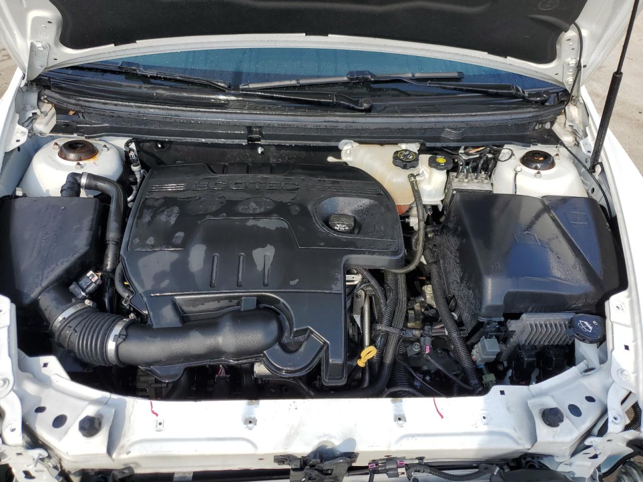 2012 Chevrolet Malibu - Image 11