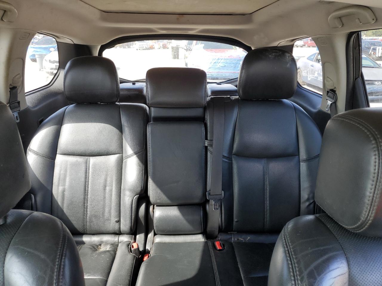 2014 Nissan Pathfinder - Image 10