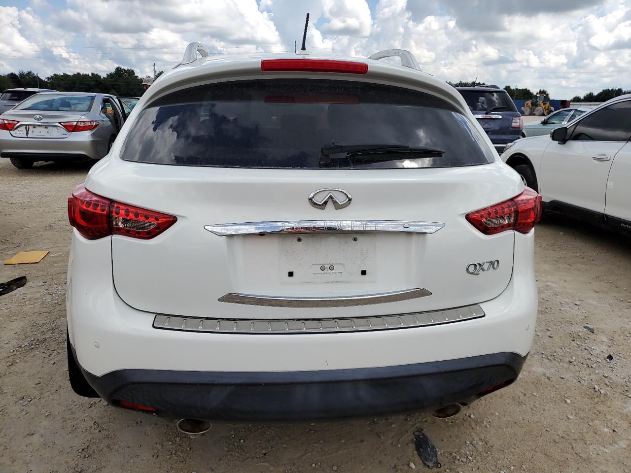 JN8CS1MU2FM380510 2015 Infiniti Qx70