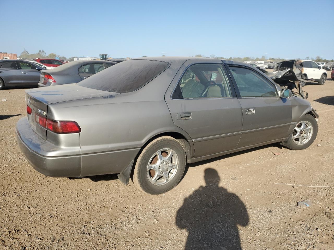 1999 Toyota Camry - Image 3