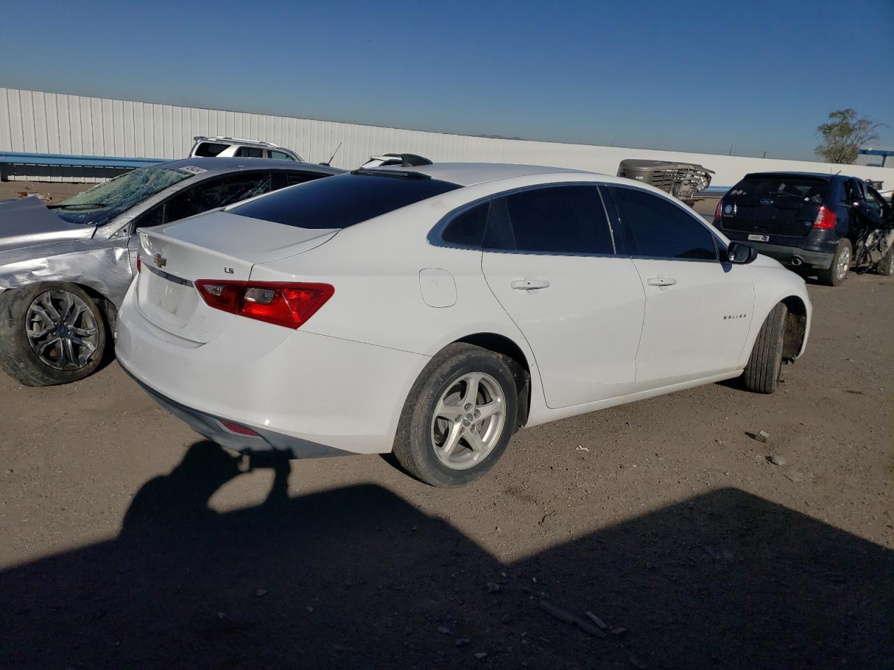 2016 Chevrolet Malibu - Image 3