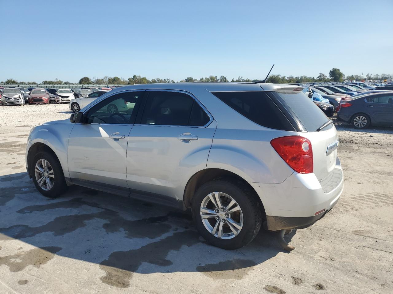 2013 Chevrolet Equinox - Image 2