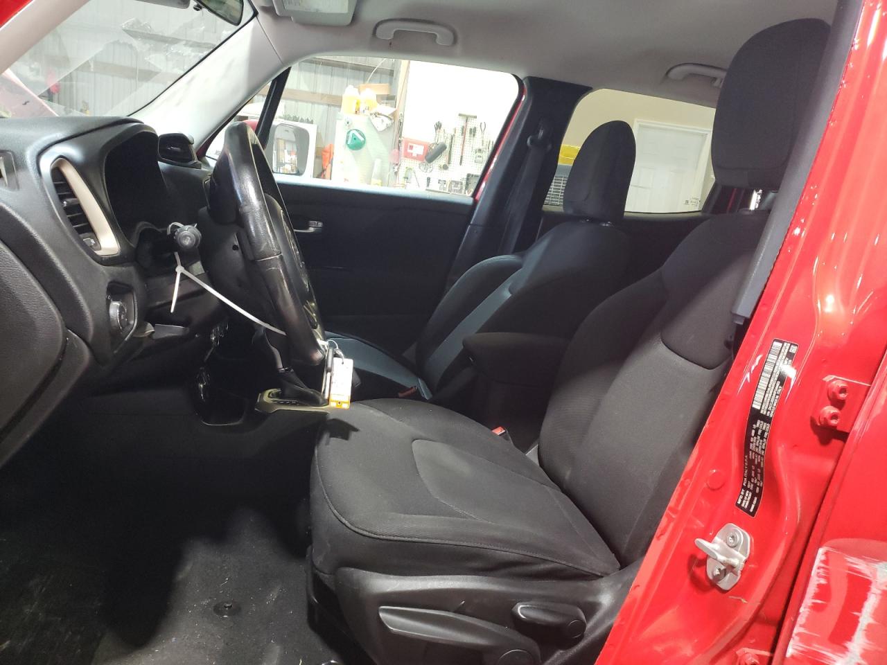 2017 Jeep Renegade - Image 7