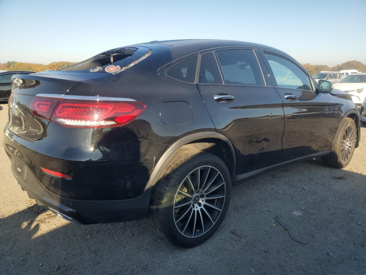 2020 Mercedes-Benz GLC - Image 3